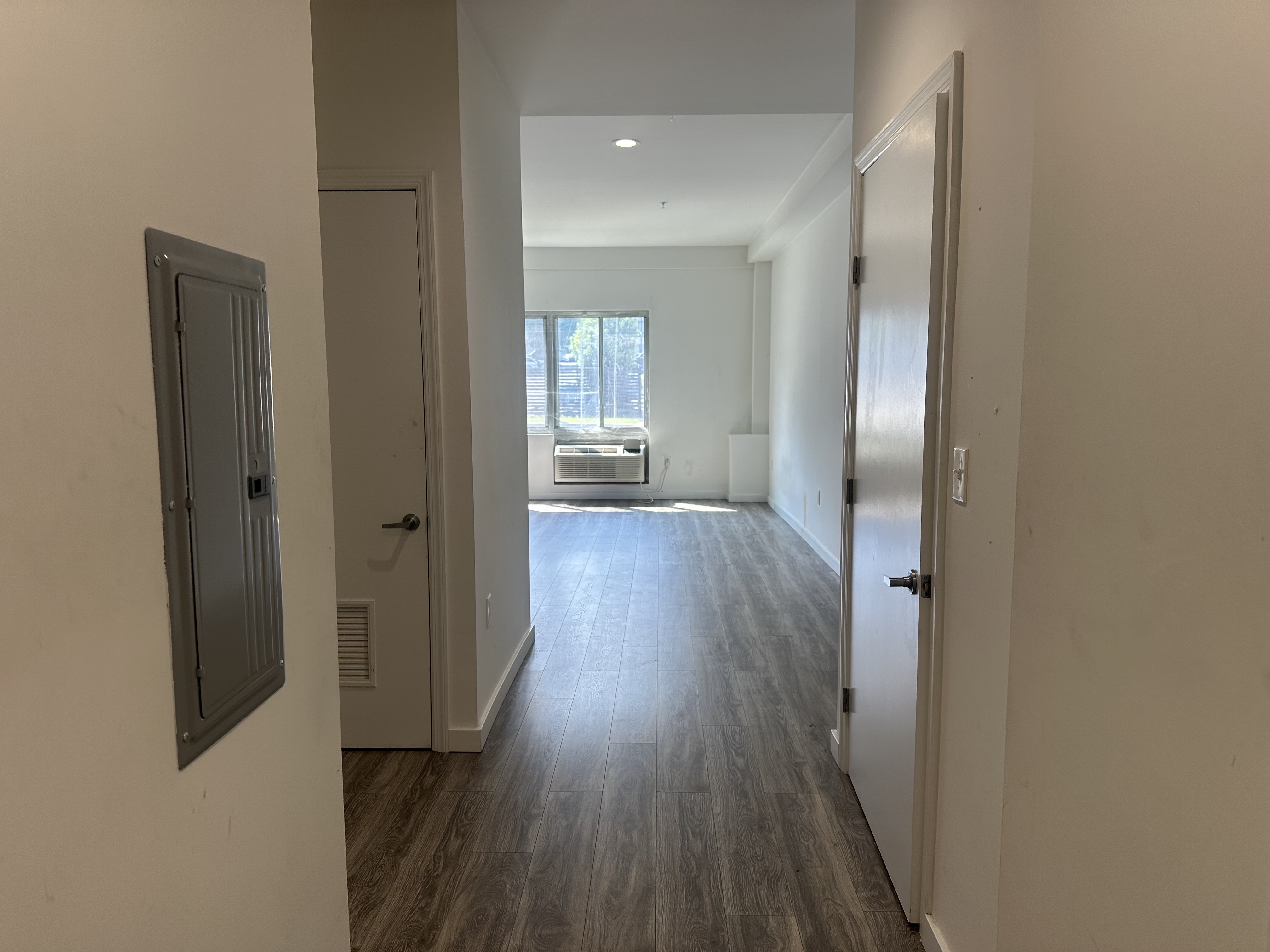 Evergreen interior detail 4